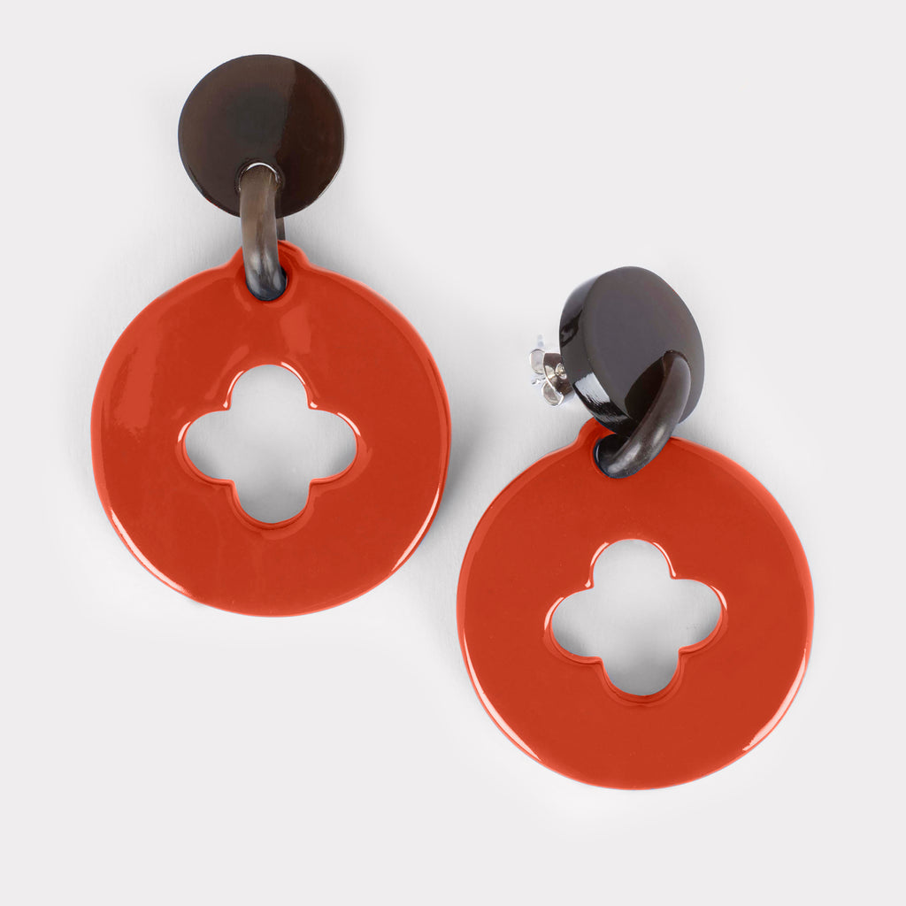 Andrea earring: lacquered cutout earrings in buffalo horn. Color: coral.