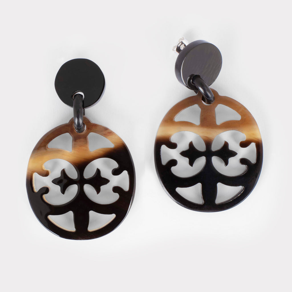 Lily earrings: Carved lacquered Baroque earrings in buffalo horn. Color: brown shades.